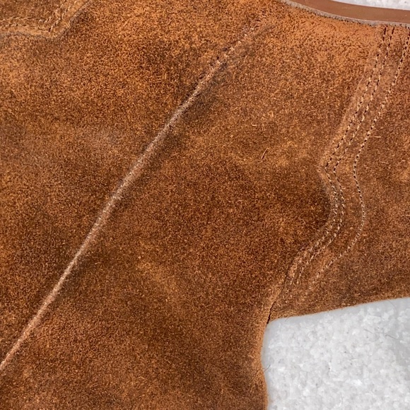 Minnetonka Brown Fringed Ankle Boots - Picture 15 of 15